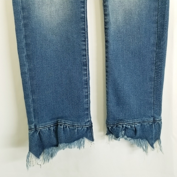 Kancun denim‎ Jean's raw edge ruffle hem size 1 24 distressed EUC - Picture 2 of 10